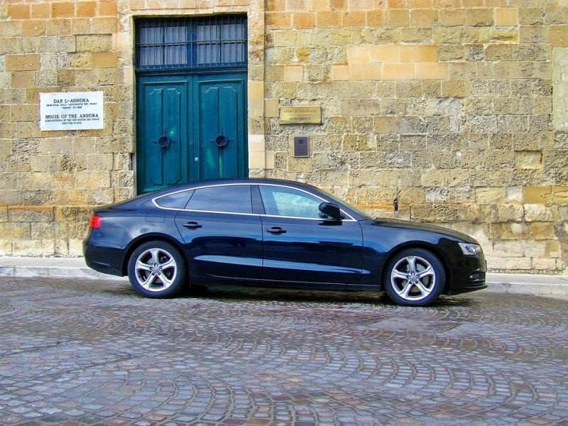 Alugar Carro Executivo no Ibirapuera - Locação de Carro Executivo em Sp