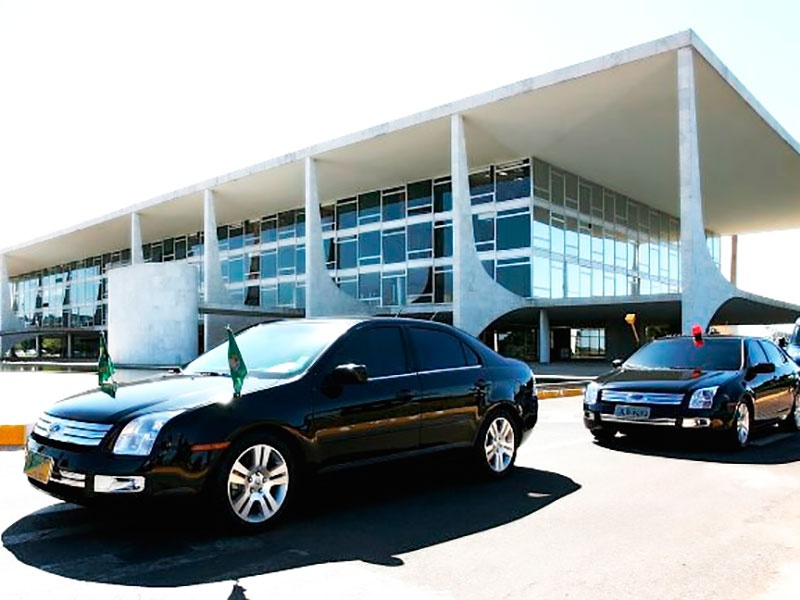 Aluguel de Automóvel Executivo Preço no Ibirapuera - Locação de Veículo Executivo